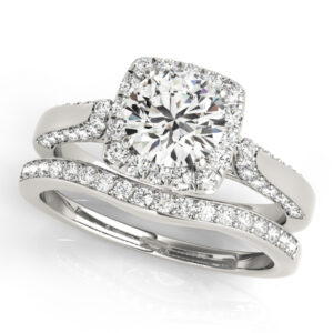 18k White Gold Halo Round Engagement Rings